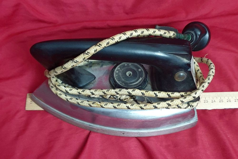 Утюг электрический