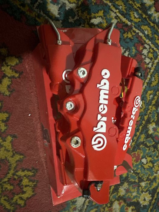 Brembo laseti jenrala nexialaga tushadi