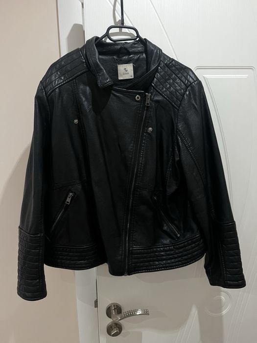 Дамско кожено яке