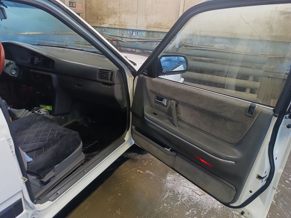 Продам машину Mazda 626