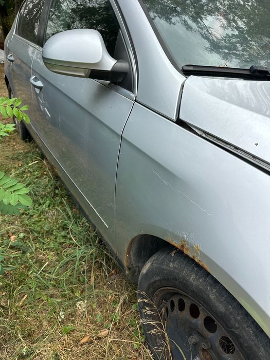 Vând vw Passat B6