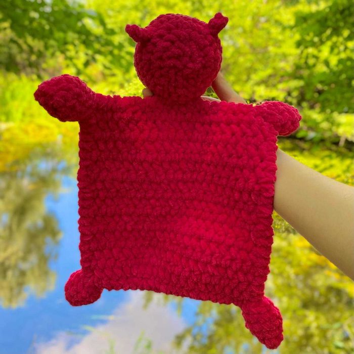 Paturica bebe crosetata amigurumi broasca/hipopotam/ crocodil 35 cm