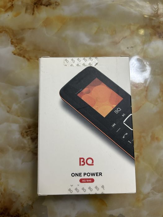 Телефон кнопочный