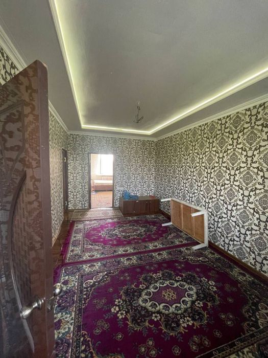 Ijara 2xona 3xona qilingan Turkiston metro 2 minut