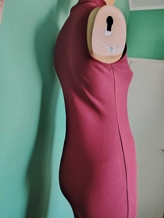 Рокли по тялото размер М по 10- 15лв