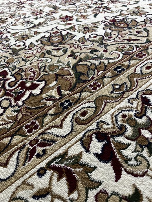 Продам ковер 5х3