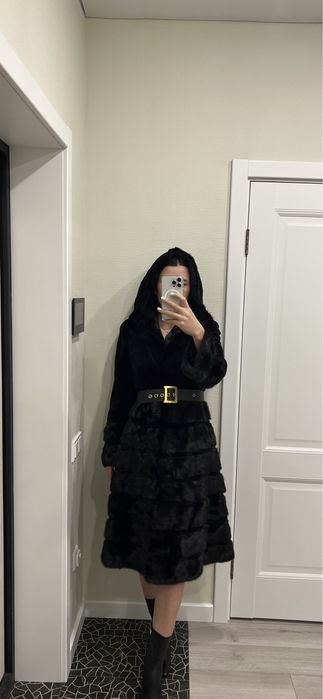 Норковая шуба. Женская