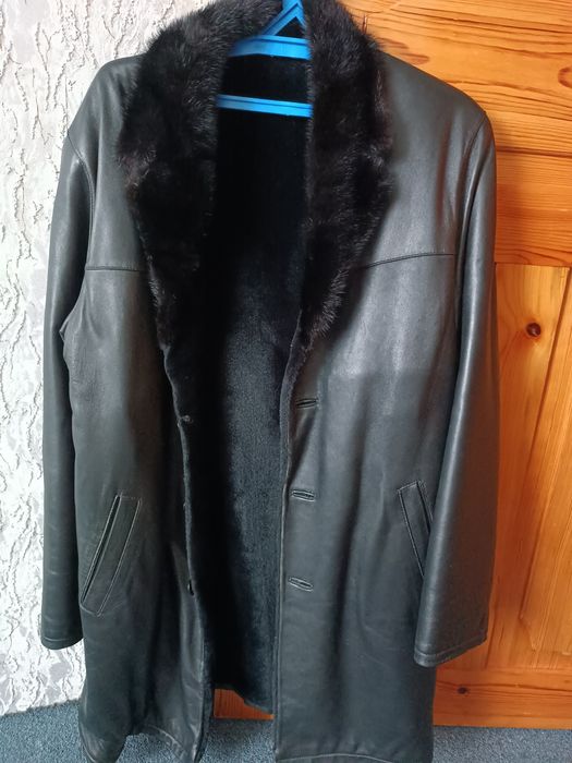 Продам кожаную куртку