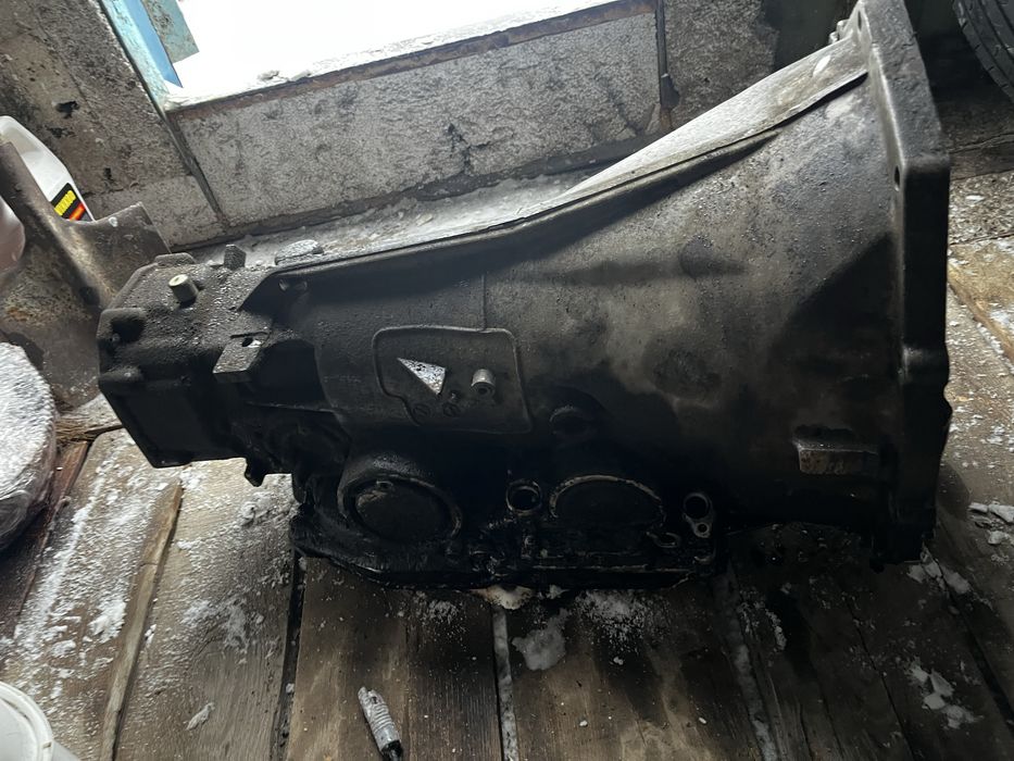 Продам акпп mercedes benz w124