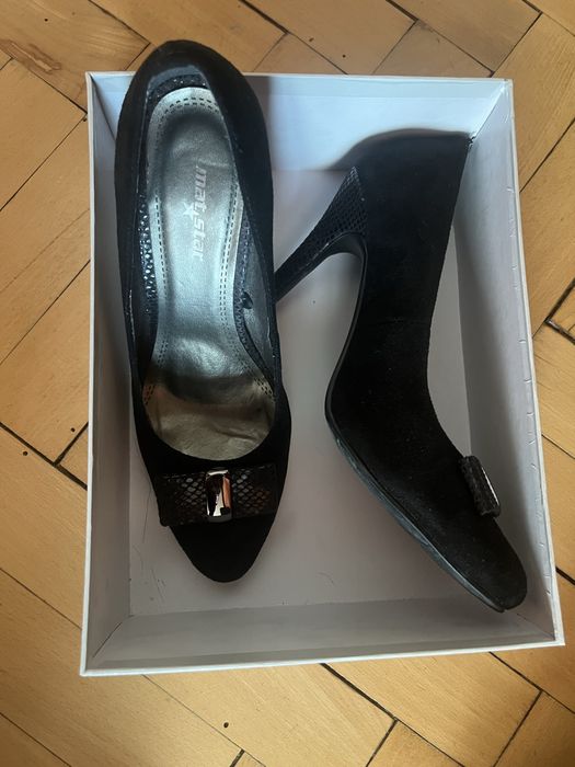 Дамски официални обувки - велур