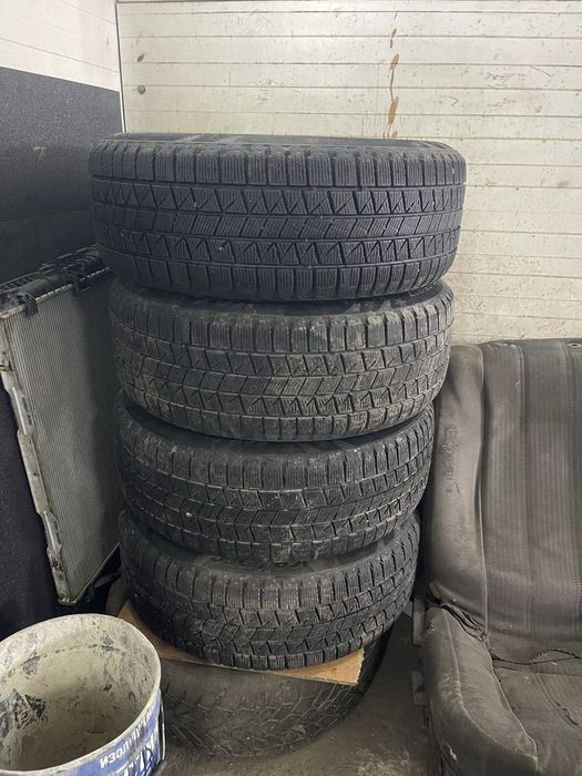 Продам срочно диски и резину бмв