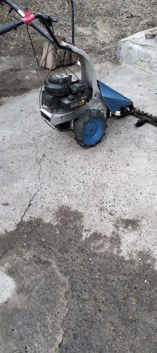 Motocositoare Briggs & Stratton 450 Series de 148cc