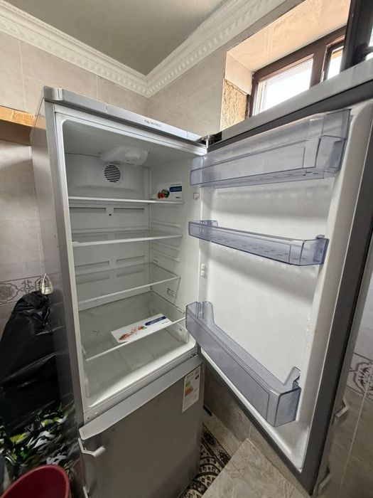 Холодильник  Beko