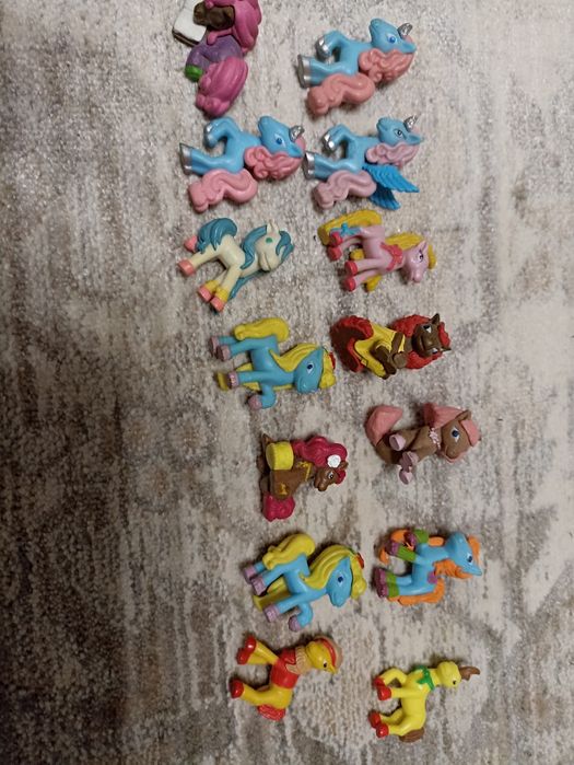 Фигурки Киндер разные поштучно