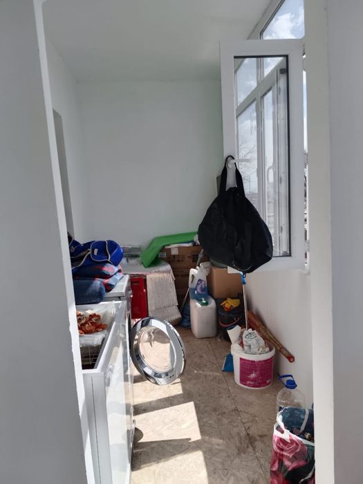 Продам 4-x комнатную квартиру