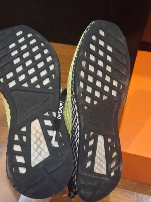 Маратонки Adidas Deerupt Runner