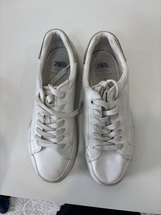 Отдам даром бесплатно обувь 38 размер