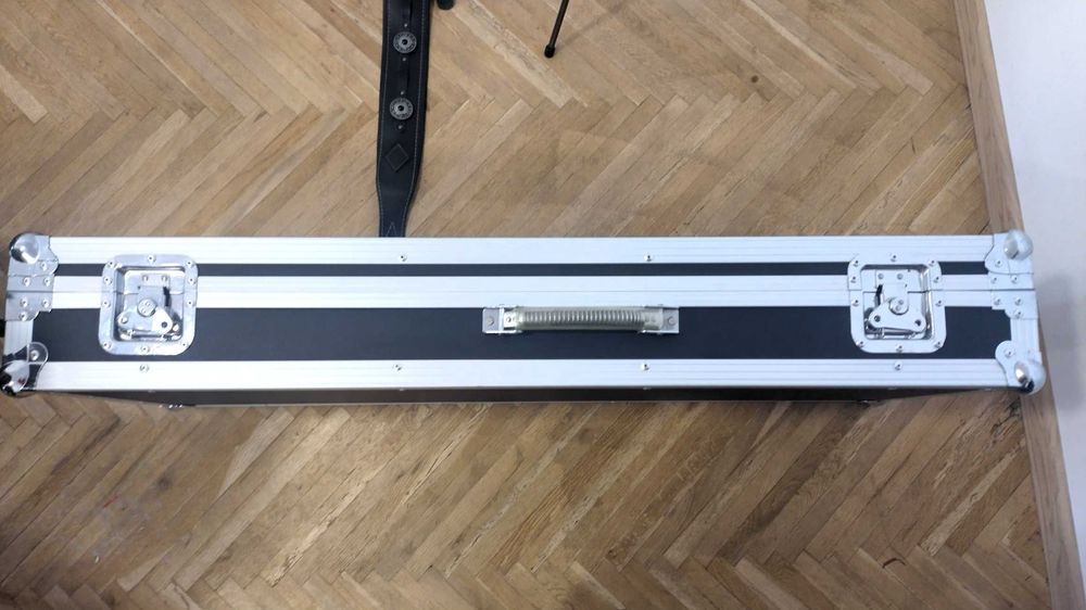 Китара LTD EC-256 с твърд куфар за китара Harley Benton Flight Case