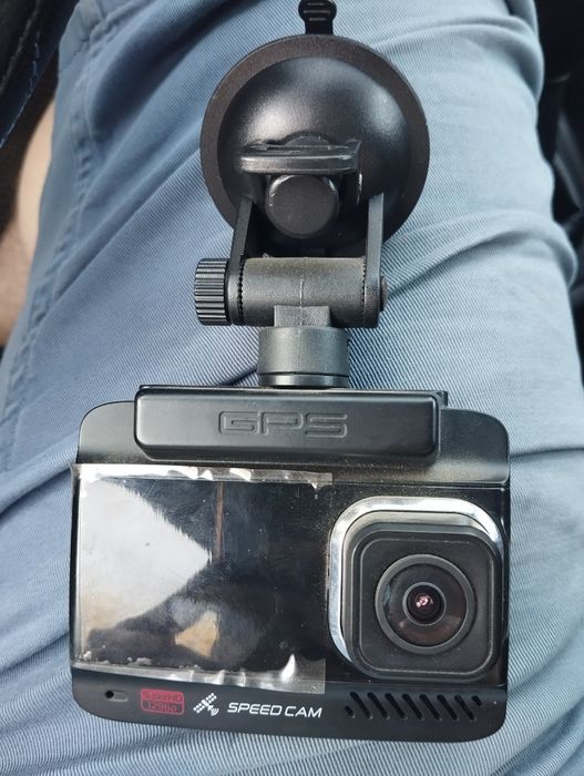 Продам видеорегистратор в автомобиль