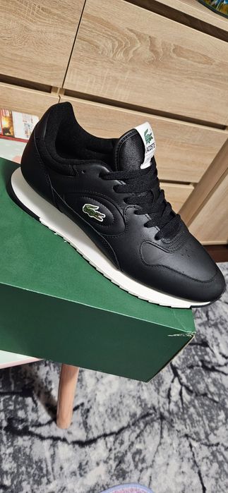 Adidasi Lacoste nr 42,5
