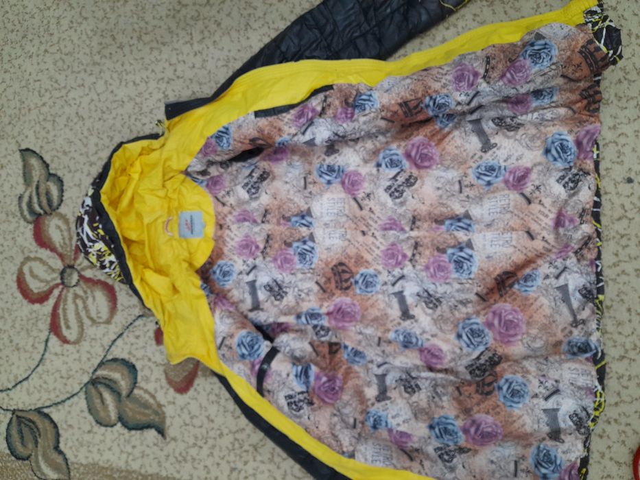 Женская куртка весна-осень