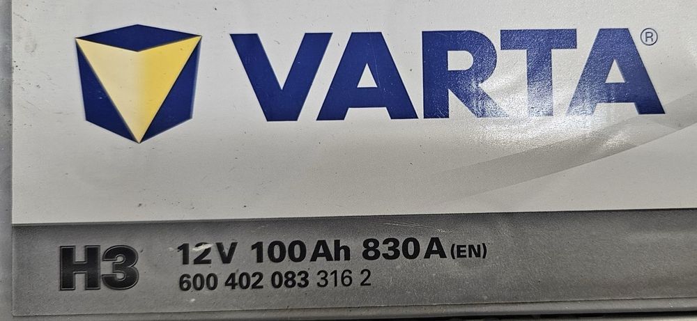 Акомулатор VARTA 100AH Silver Dynamic 830А