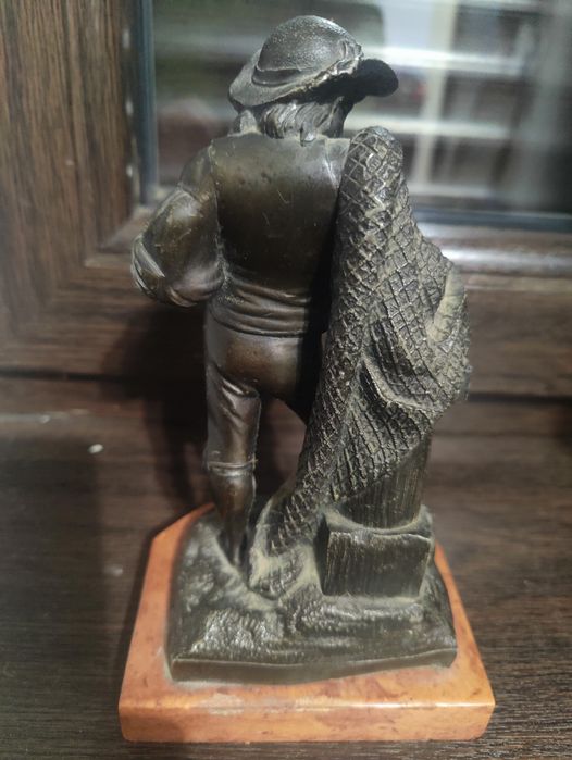 Statueta bronz, inaltime 18cm