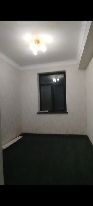 Arendaga uy 1- etaj yengi remont yunsabot bitônkadan 1 km kirganda