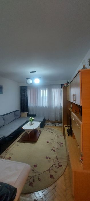 Inchiriez apartament 2 camere