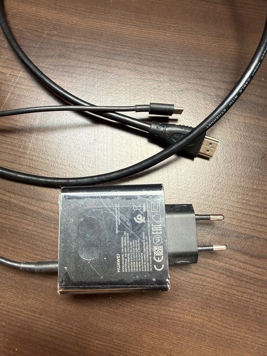 Монитор HUAWEI MateView GT (XWU-CBA) за части + 65W USB-C зарядно