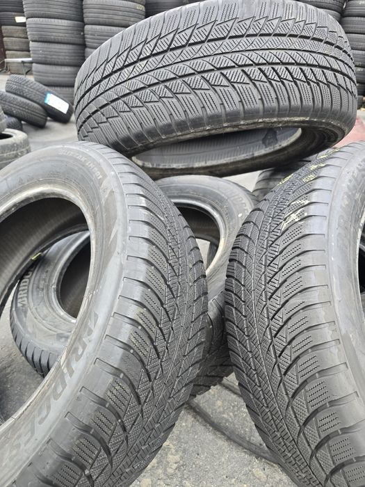 Anvelope iarna 225 60 18