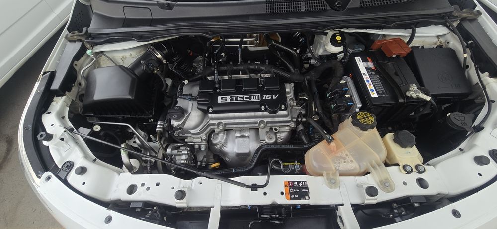 Chevrolet Cobalt 2021 — 6
