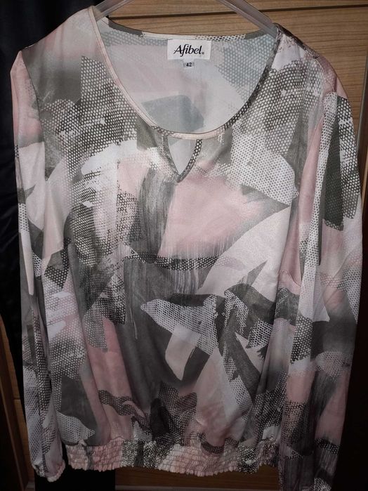 Блузка + кожен клин