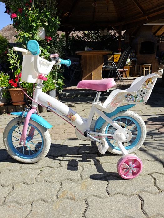 Bicicleta fete 2-4 ani