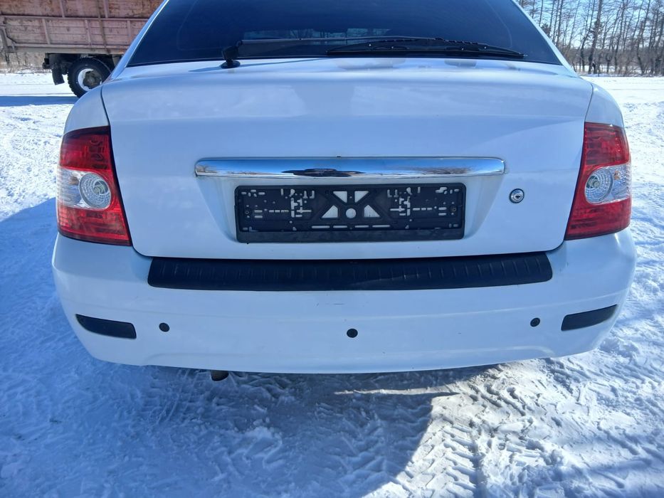 Приора хэтчбек .