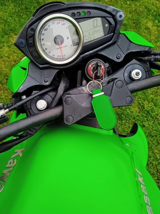 Vând Kawasaki  z750