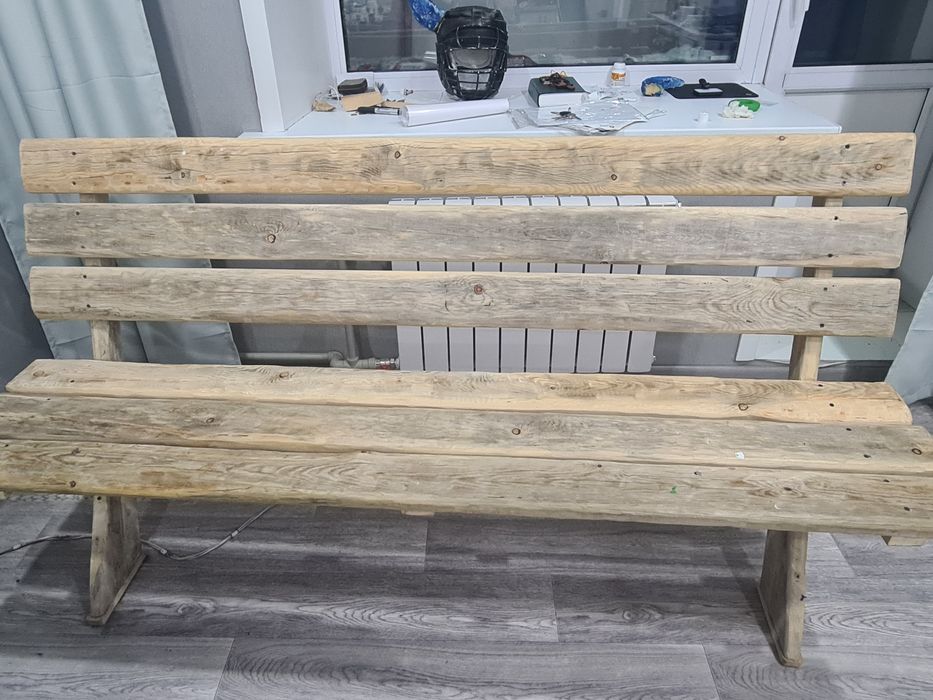 Продам деревянную лавку 185 см. Новая.