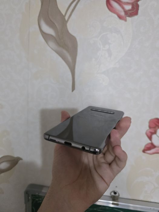 Самсунг с10 плюс 512гб