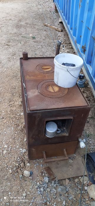 Печка на твердом топливе