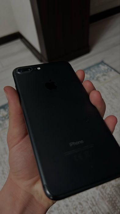 Iphone 7 plus Черный