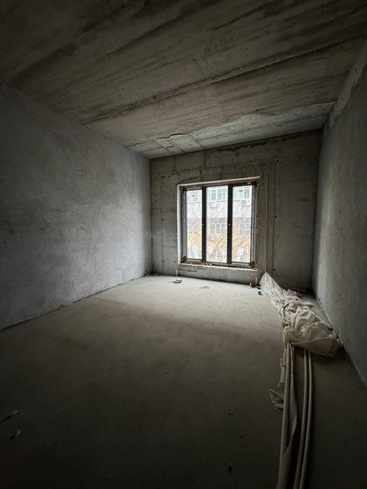 Sayram Tower 2/4/10 коробка 77м2 квартира продажа срочно: метро БИЙ