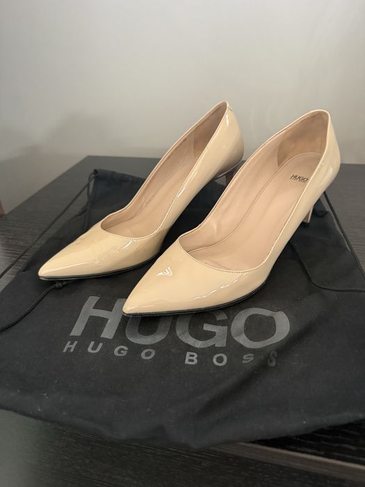 Туфли Hugo Boss женские