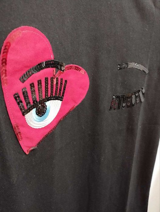 Футболка фирменная S размер