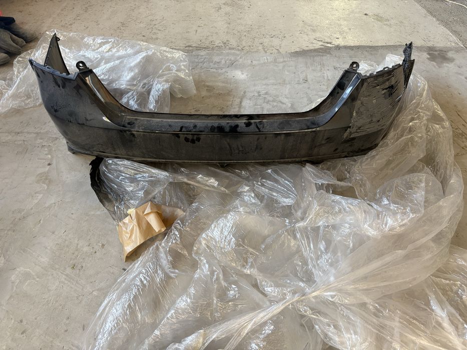 Бампер toyota camry 70 SE