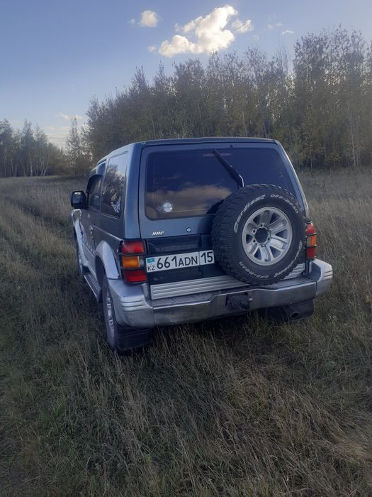 Паджэро Митсубиси-2 Японец