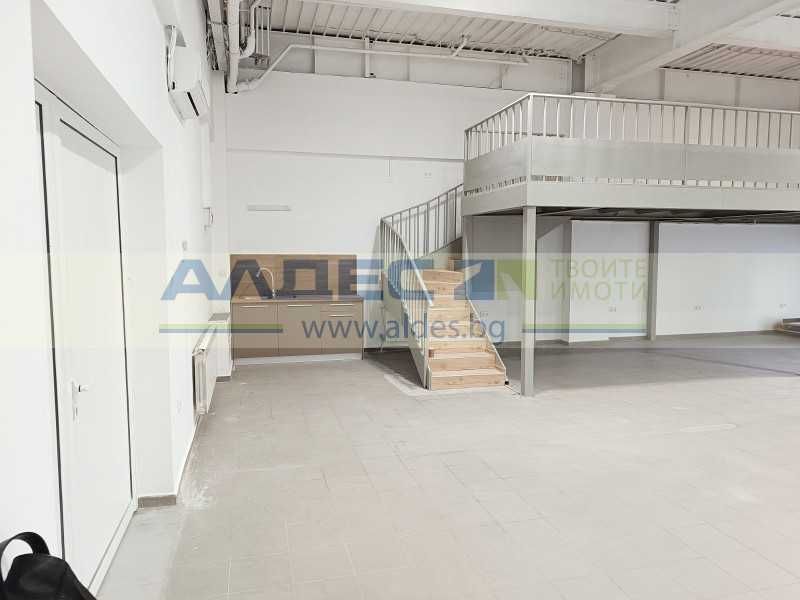 Продава се Склад в София, НПЗ Изток - 135 кв.м за 1348 €/кв.м - Снимка #2