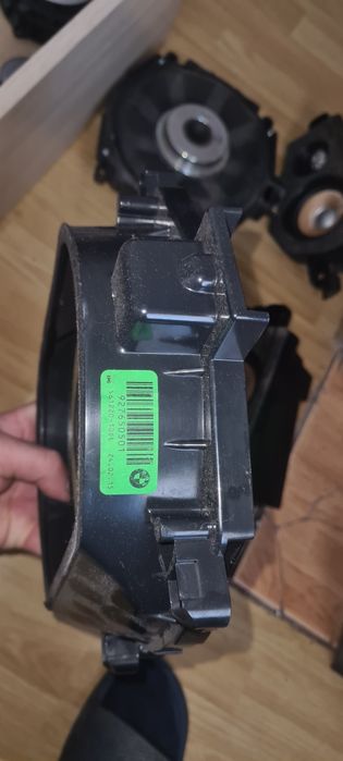 Difuzoare bmw f16  x6 bang olufsen