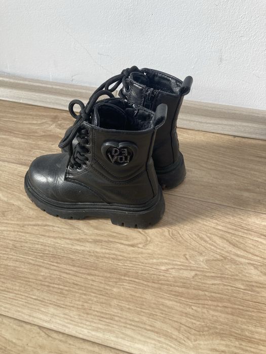 Зимни ботуши и ботуши за дъжд