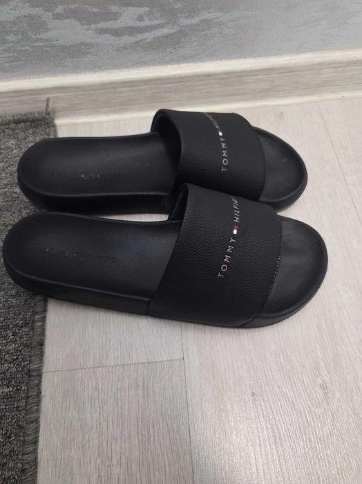 Vand papuci Tommy Hilfiger