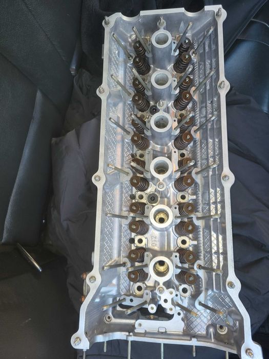 Глава за БМВ 520i е60